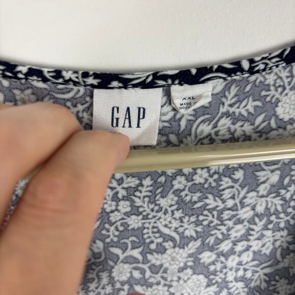 GAP Easy Button Front Romper XXL Navy Blue Floral 688549 short sleeve v-neck - Picture 8 of 10